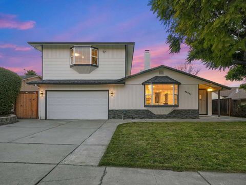 Photo of 42077 Miranda St St, Fremont, CA 94539 (MLS # 41121343)