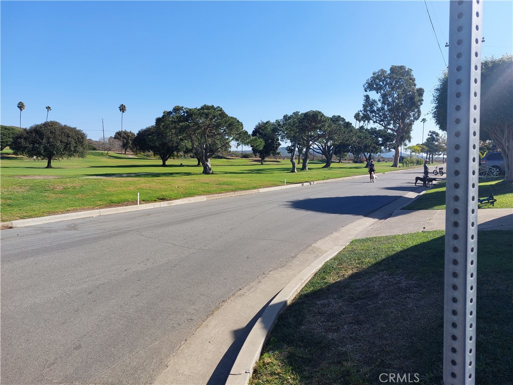 128 Avenida San Dimas