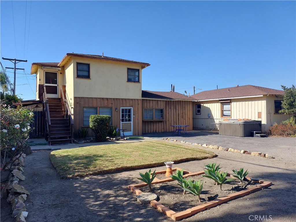 128 Avenida San Dimas