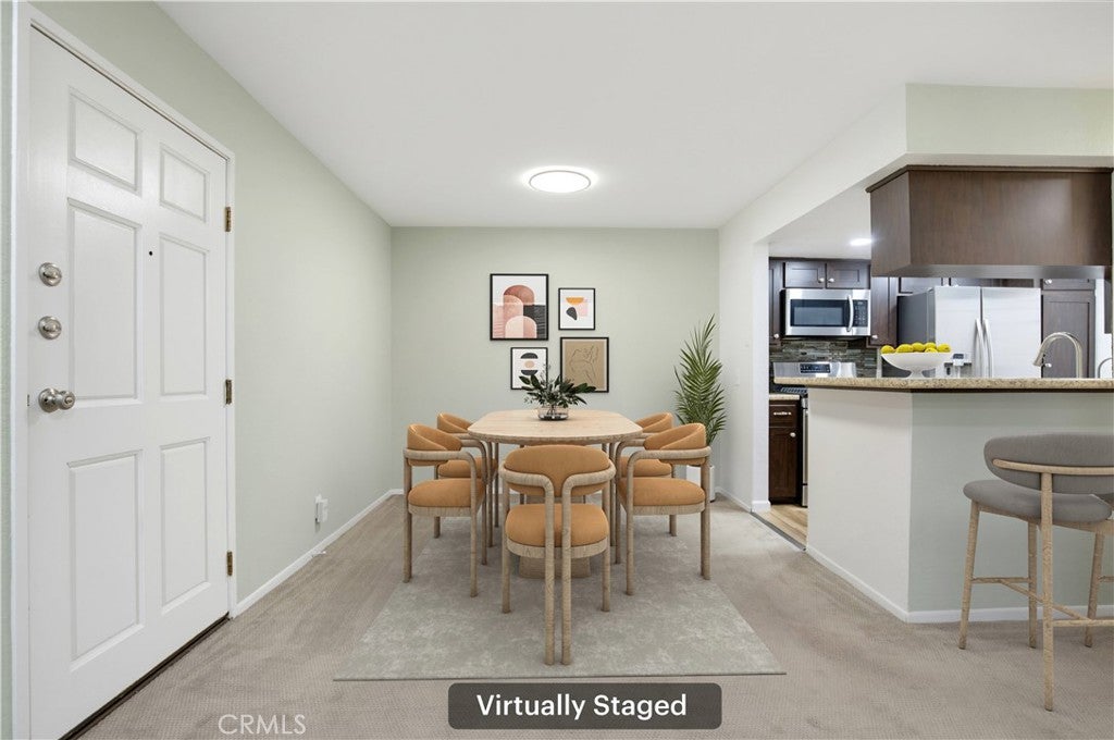460 Oak Street 215