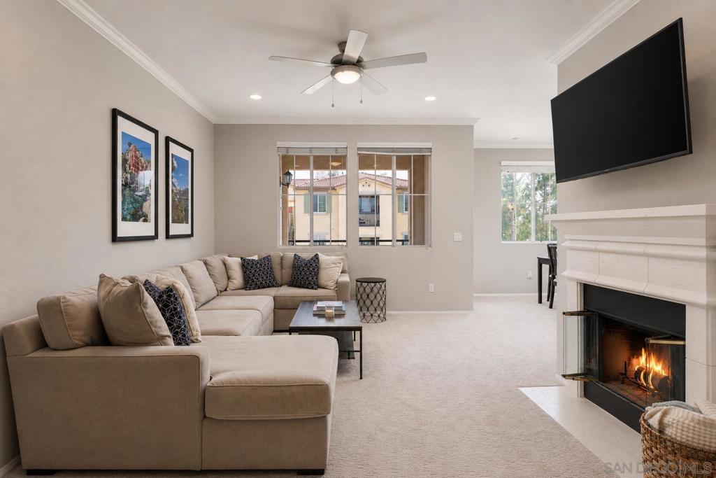 3825 Elijah Ct Ct 332, San Diego CA 92130