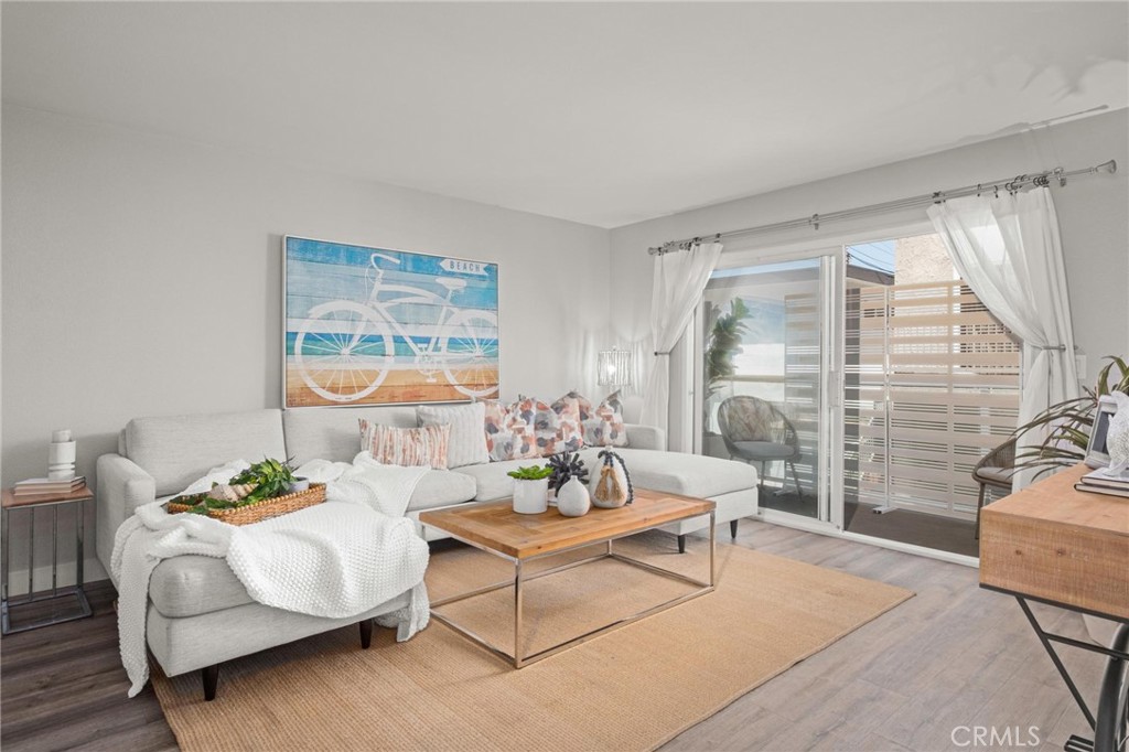 15 15th Street 6
