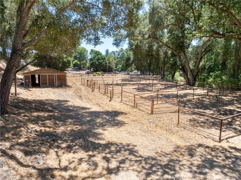 Tiny photo for 1820 San Ramon RD, Atascadero, CA 93422 (MLS # NS26133097)
