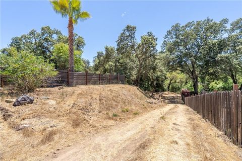Tiny photo for 1820 San Ramon RD, Atascadero, CA 93422 (MLS # NS26133097)