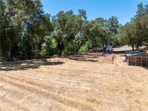 Tiny photo for 1820 San Ramon RD, Atascadero, CA 93422 (MLS # NS26133097)