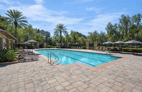 Photo of 2405 Crescent Oak, Irvine, CA 92618 (MLS # PW26019987)