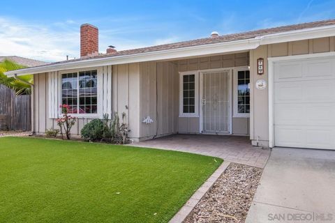 Photo of 729 Kimball St ST, Escondido, CA 92027 (MLS # 260010798SD)
