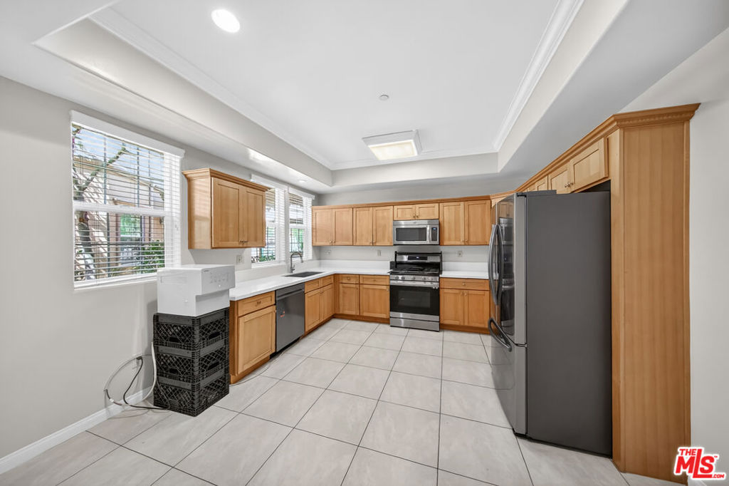 Properties 3974 Pennsylvania Avenue 103