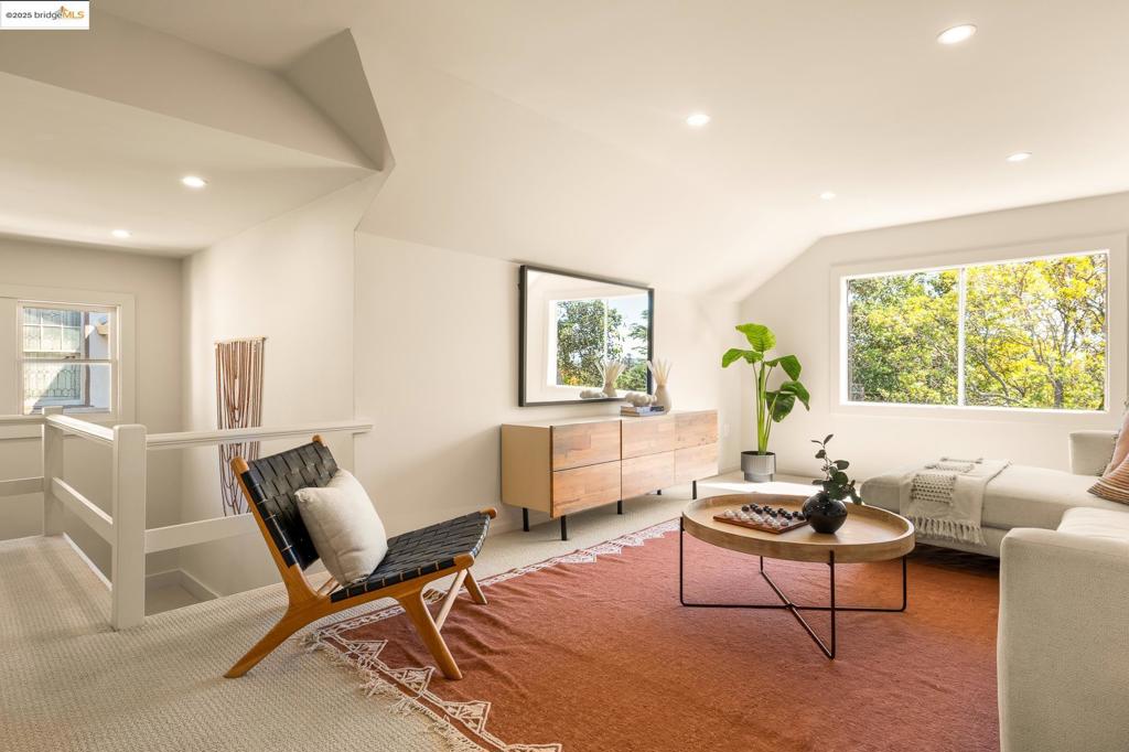 CROCKER HGHLANDS - Residential