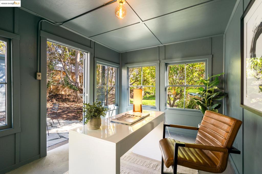 CROCKER HGHLANDS - Residential