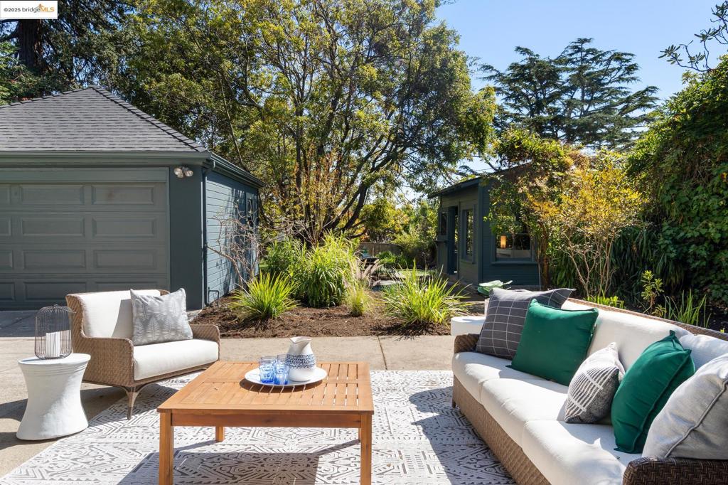 CROCKER HGHLANDS - Residential