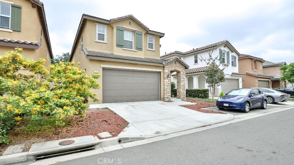 7202 Moore Lane