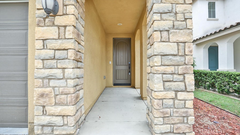 7202 Moore Lane