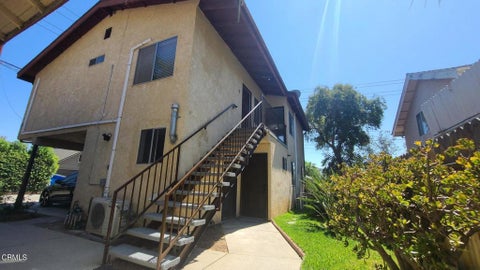 Photo of 1980 E Villa Street #2, Pasadena, CA (MLS # P1-29397)