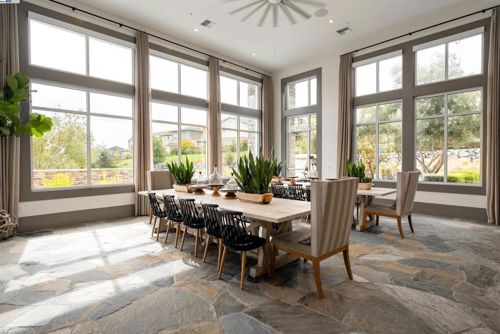 WALLISRANCH - Residential