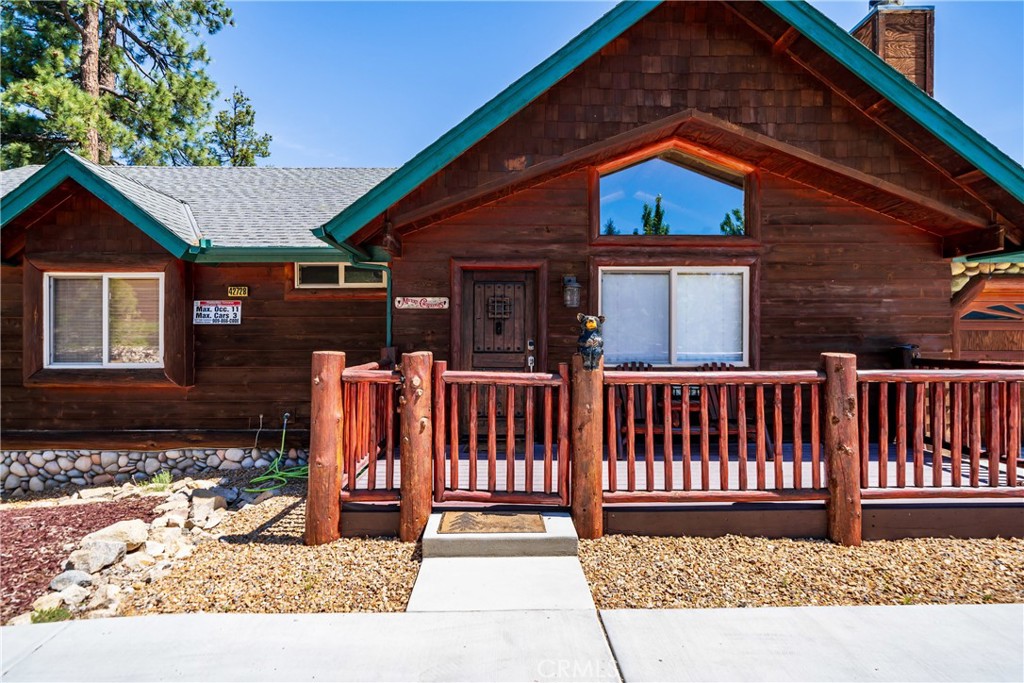 42728 Timberline Trail