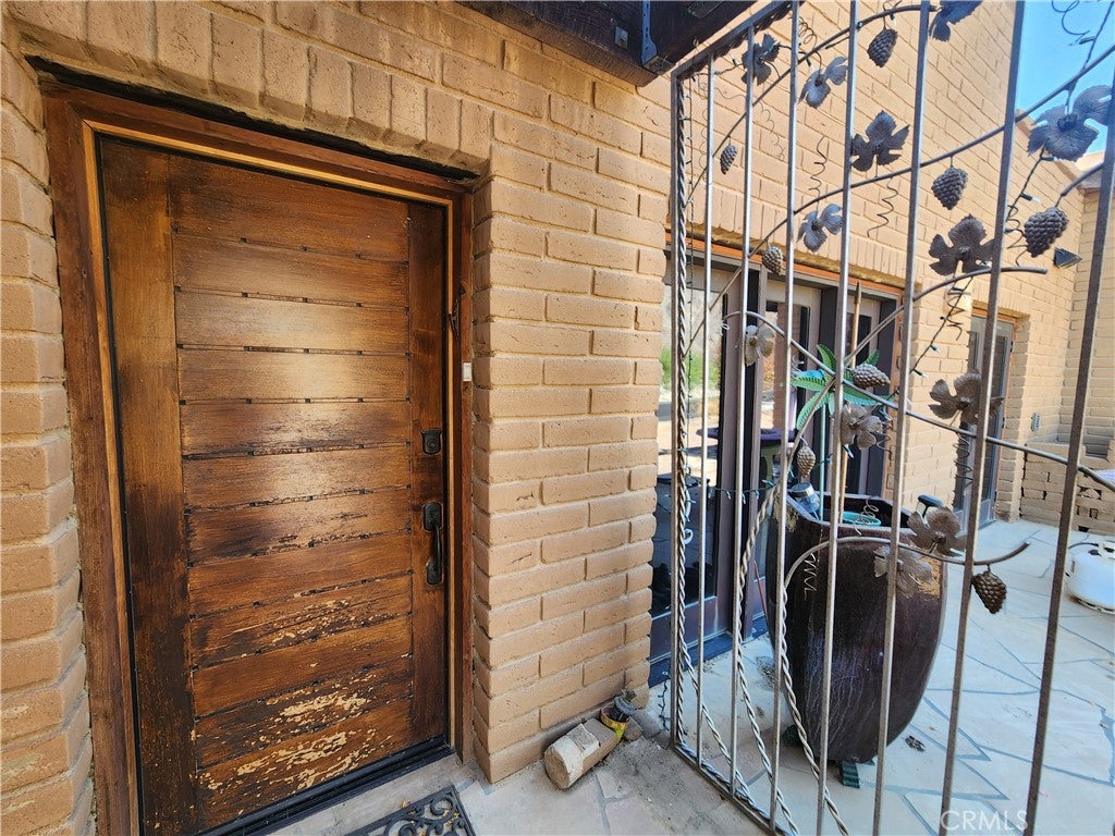51520 Avenida Montezuma