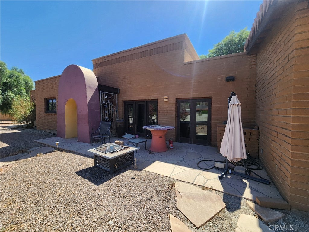 51520 Avenida Montezuma