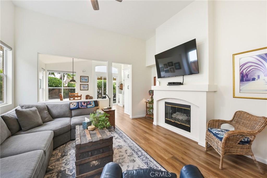 5302 PASEO RICOSO