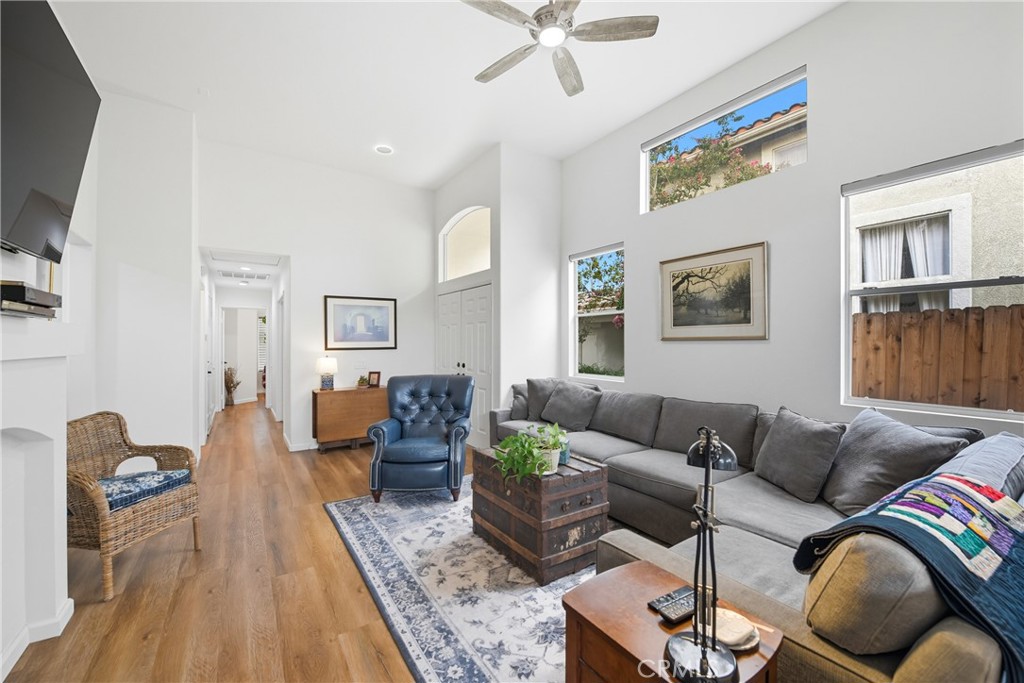 5302 PASEO RICOSO