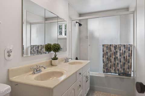 Tiny photo for 6541 Ralston Street, Ventura, CA 93003 (MLS # V1-36399)