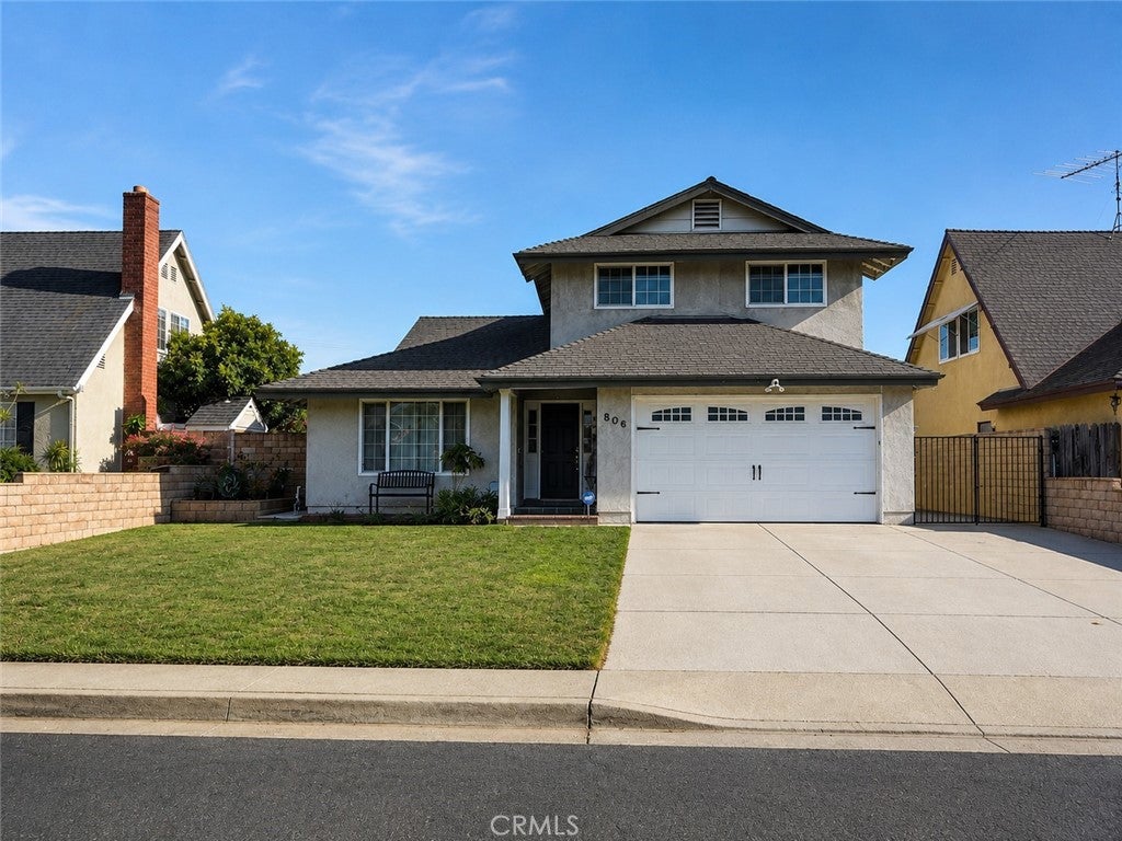 806 San Jacinto