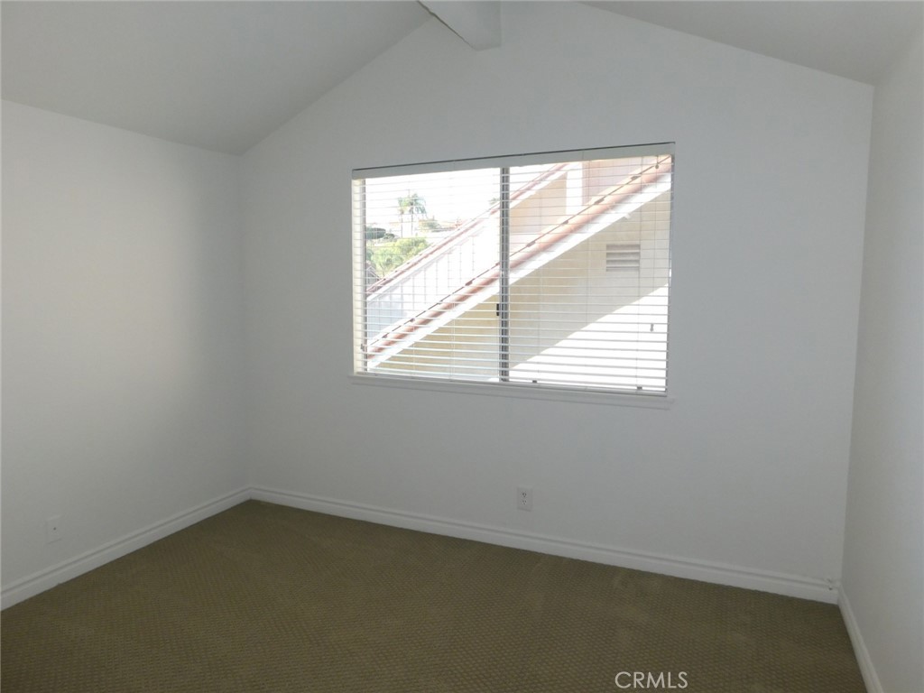 Madrid Del Lago (ML) - Residential Lease