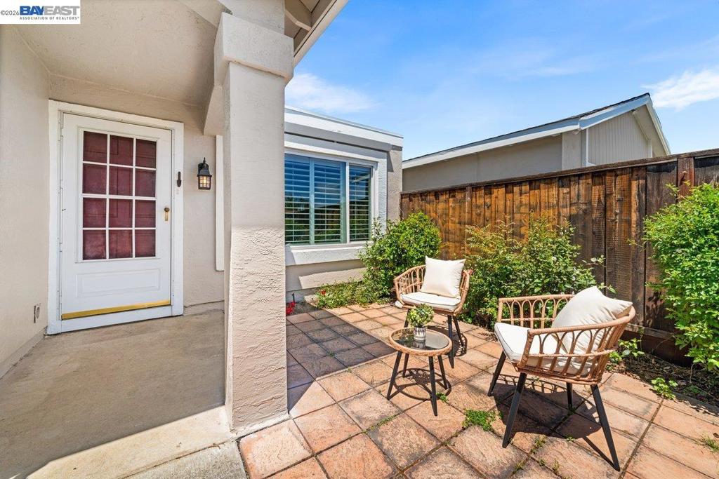 2375 Goldcrest Circle