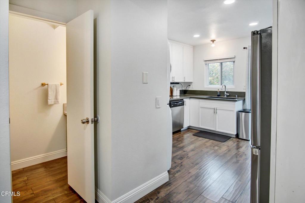 229 S Ventura Road 120