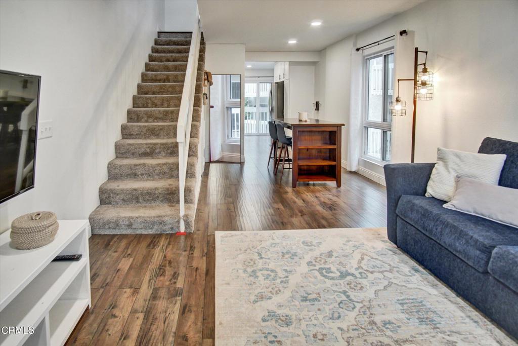 229 S Ventura Road 120