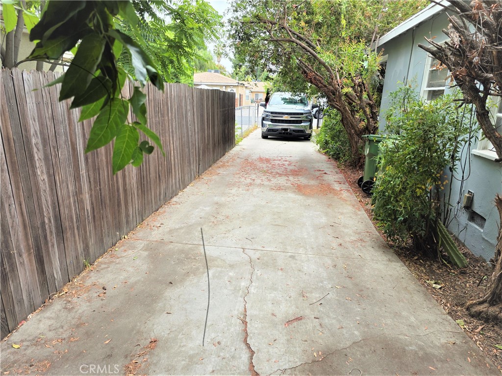 14153 Tiara Street