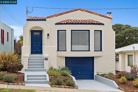 Photo of 978 Peralta Ave Ave, Albany, CA 94706 (MLS # 41116875)