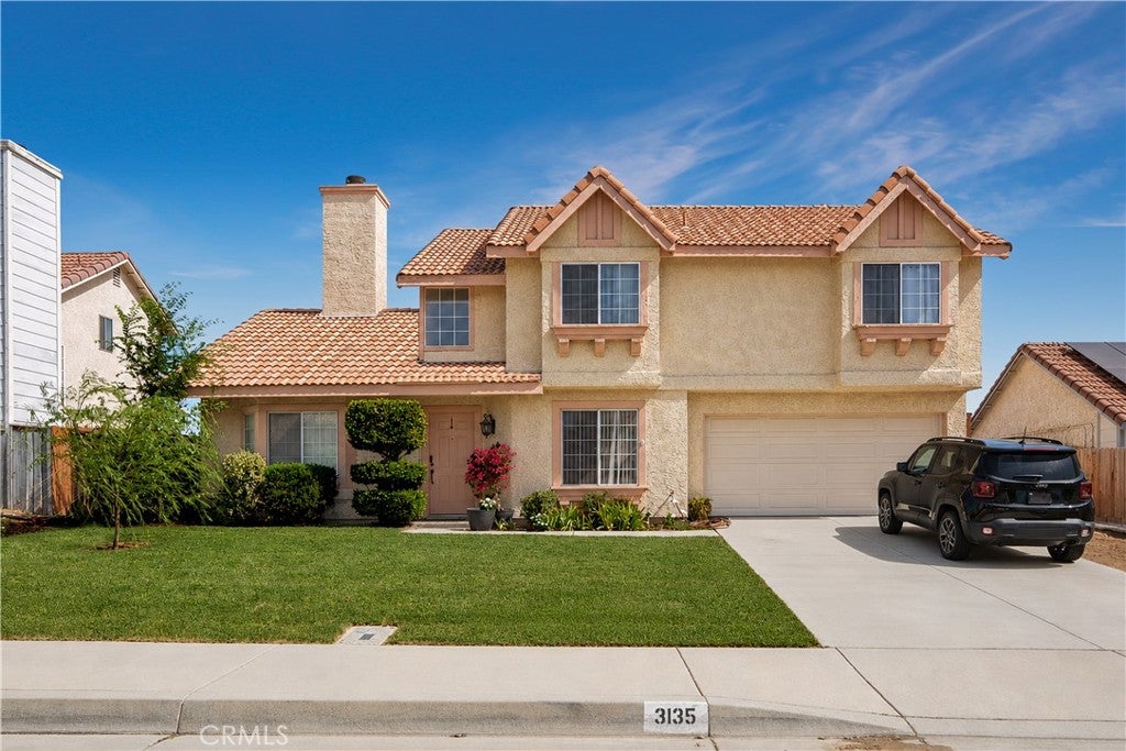 Photo of 3135 Dearborn Avenue, Palmdale, CA 93551 (MLS # IV26182040)
