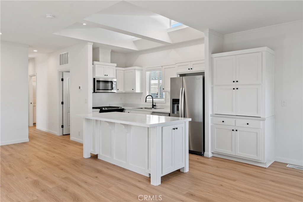 Creekside Community - Manufactured In Park