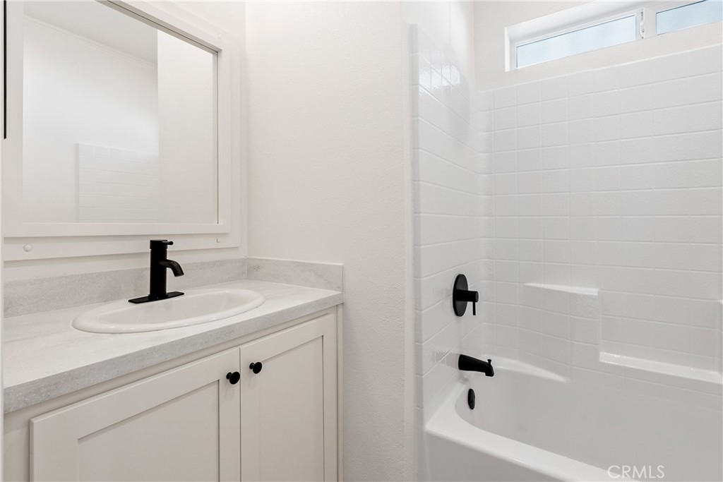 Creekside Community - Manufactured In Park