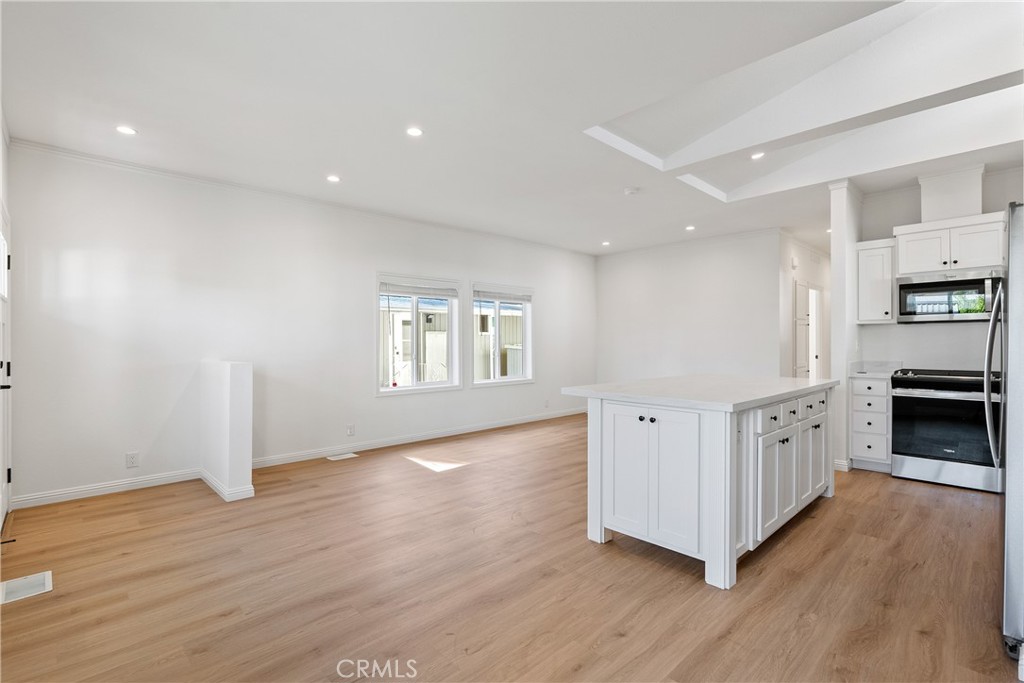 Creekside Community - Manufactured In Park