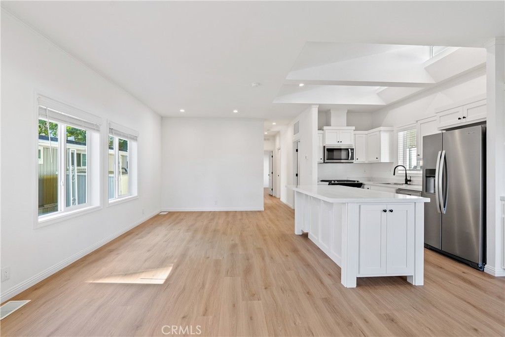 Creekside Community - Manufactured In Park