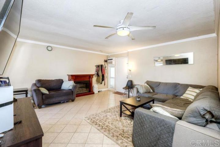 12923 Mapleview Street 6