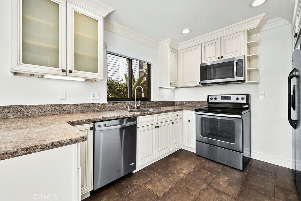 North Laguna (NL) - Residential Lease