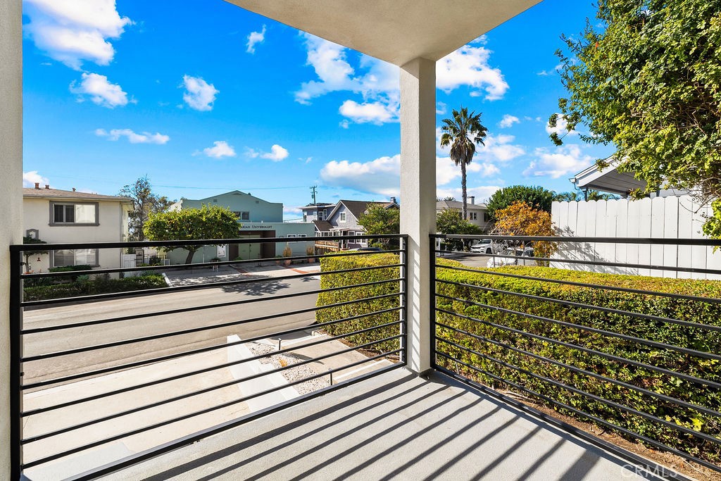 North Laguna (NL) - Residential Lease