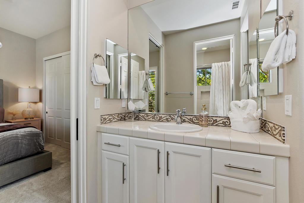 Hidden Canyon - Residential Lease