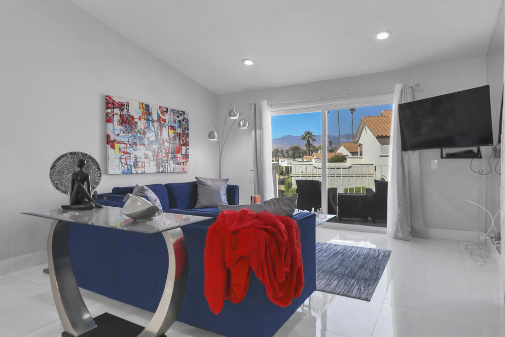 Desert Falls C.C. - Residential