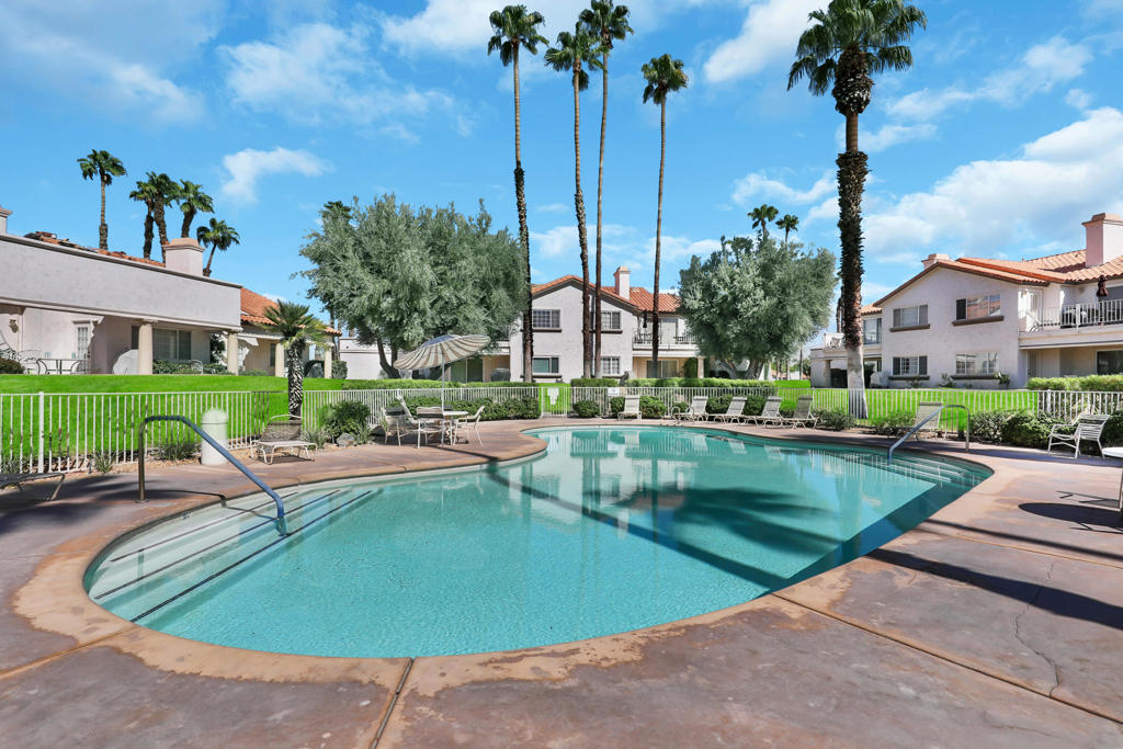 Desert Falls C.C. - Residential