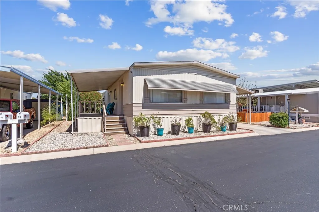 Victorville, California 92395, United States, 2 Bedrooms Bedrooms, ,2 BathroomsBathrooms,Residential,Active,247571