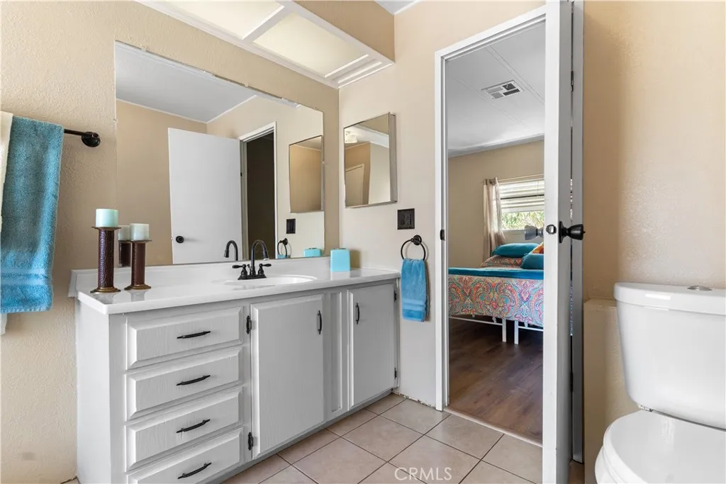 Victorville, California 92395, United States, 2 Bedrooms Bedrooms, ,2 BathroomsBathrooms,Residential,Active,247571