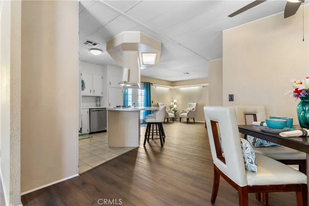 Victorville, California 92395, United States, 2 Bedrooms Bedrooms, ,2 BathroomsBathrooms,Residential,Active,247571