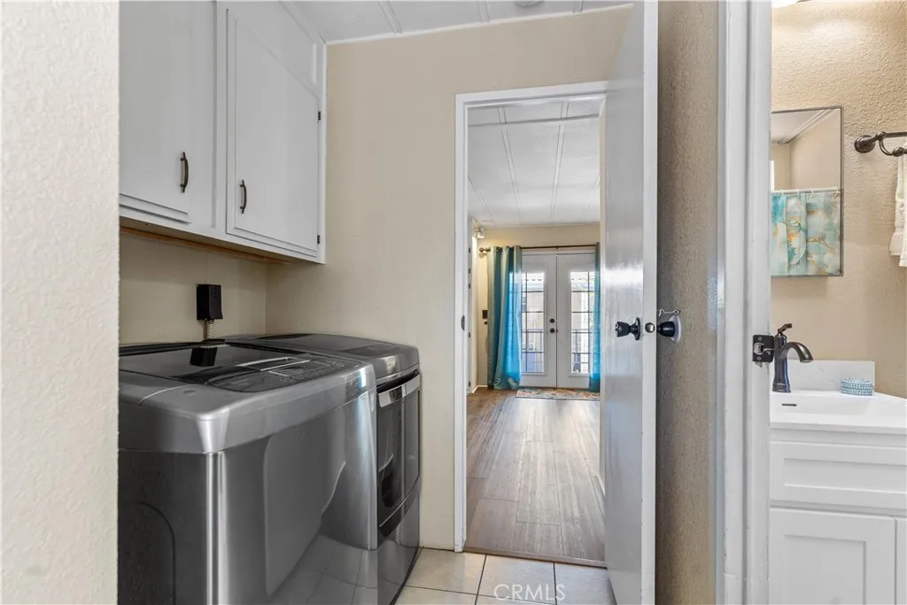 Victorville, California 92395, United States, 2 Bedrooms Bedrooms, ,2 BathroomsBathrooms,Residential,Active,247571