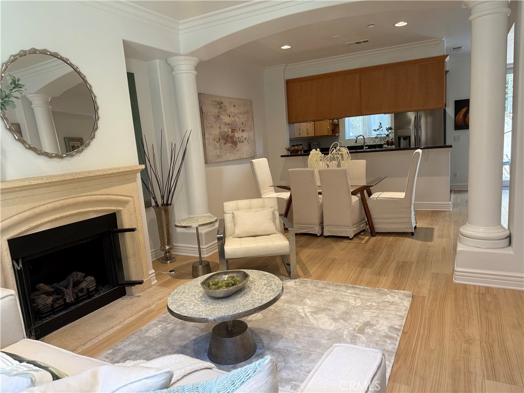 68 N Allen Avenue 10