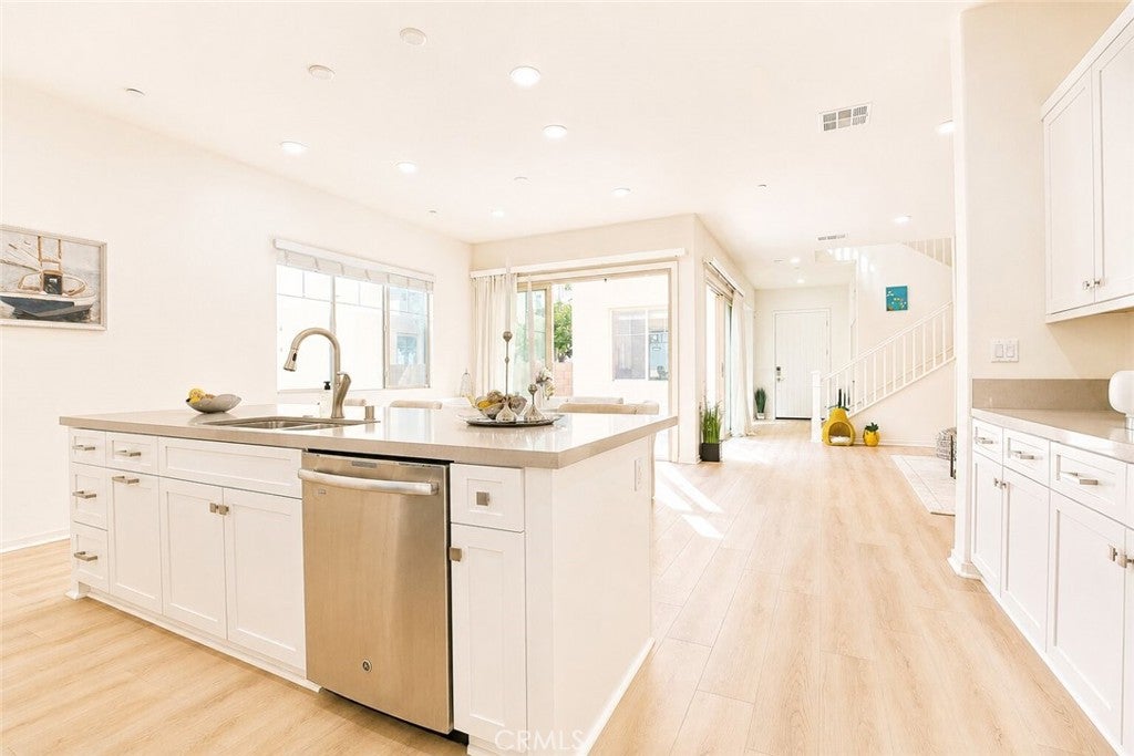 137 Terrapin, Irvine CA 92618 - Photo 9