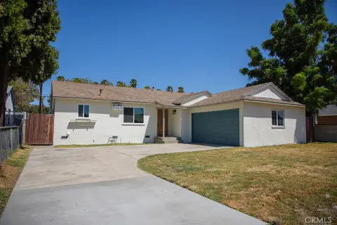 MLS: OC26172553